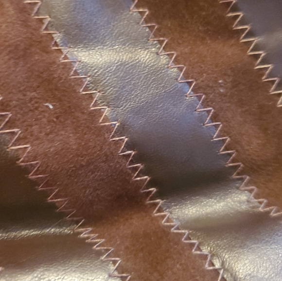 Clutch - Picture 3 of 12